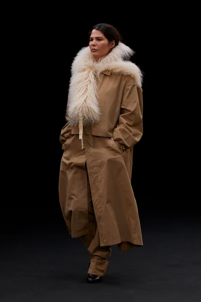 Look 31
